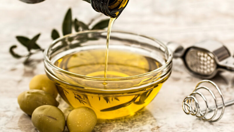 Gefiltertes oder ungefiltertes Olivenöl – welches ist besser?